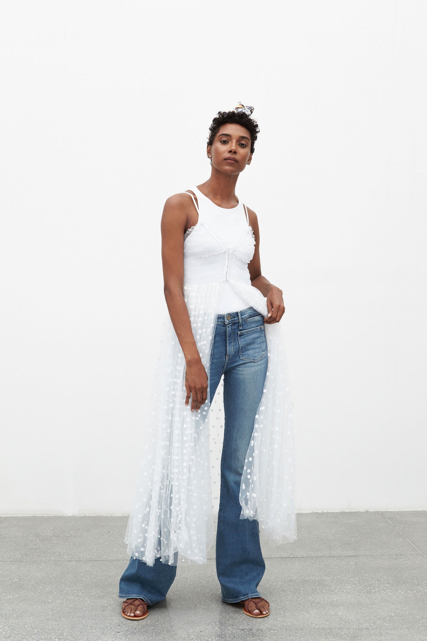 Oyster Pearl Duster | White